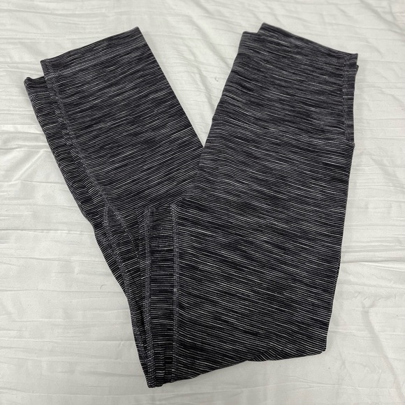 lululemon athletica Pants - Lululemon Aligns 21”